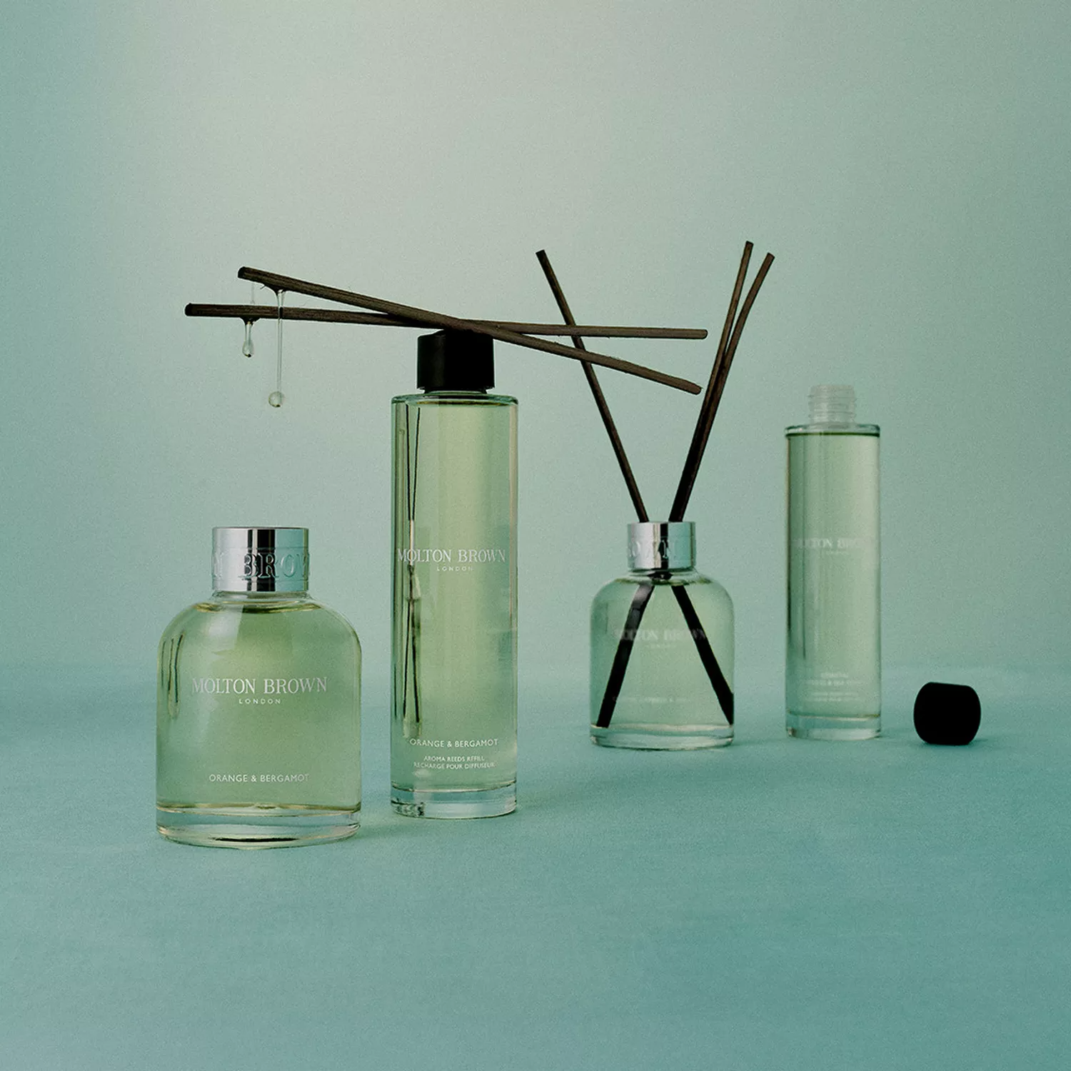 Molton Brown Coastal Cypress & Sea Fennel Reed Diffuser