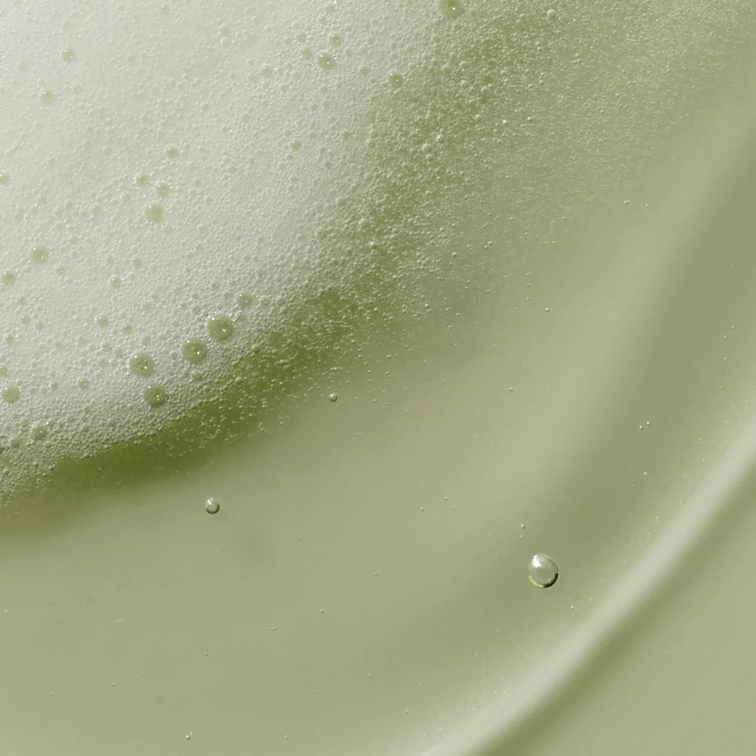 Molton Brown Reviving Rosemary Bath & Shower Oil-in-Gel