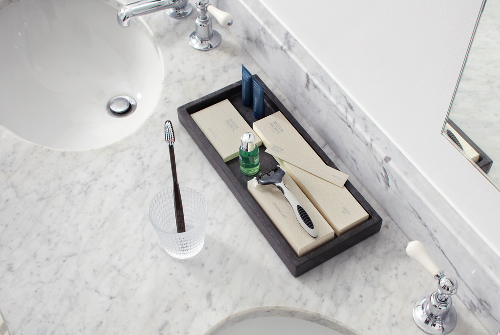 Molton Brown Vitamin Lipsaver - 5ml